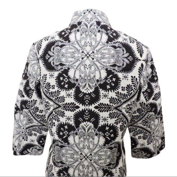 Chicos Black White Pattern Blazer - Picture 2 of 3